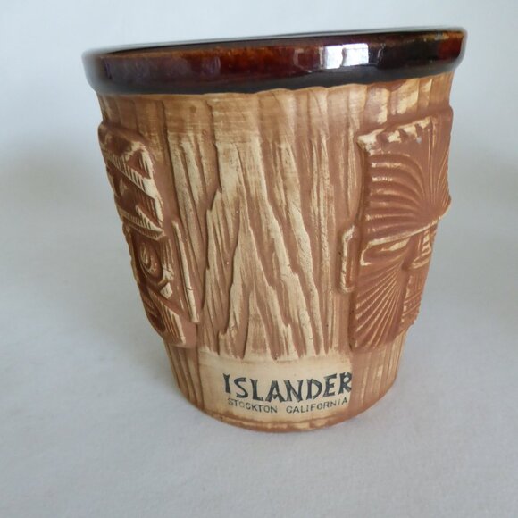 NEW ISLANDER STOCKTON CA LIDDED PINEAPPLE & RUM BARREL CERAMIC MUG LOT - Picture 8 of 14